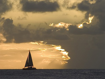 Catamaran par temps de grains