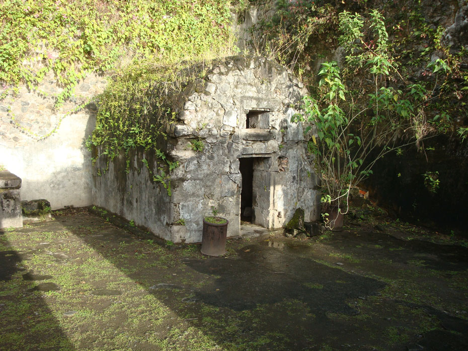 Photo Cachot de Cyparis © Guidemartinique.com